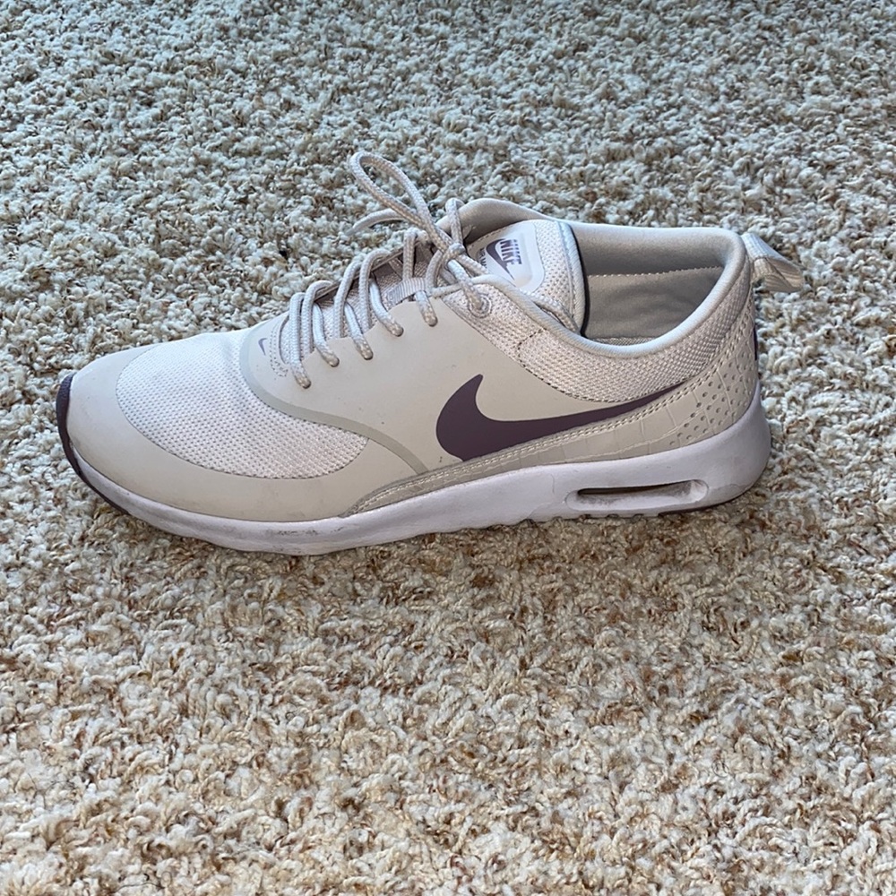 Womens NIKE Air Max Thea